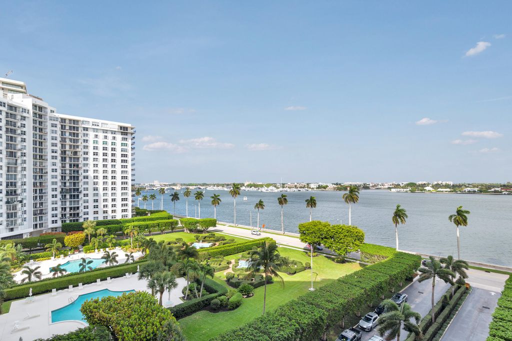 Photo of 1801 S Flagler Drive #806, West Palm Beach, FL 33401 (MLS # B26005830)