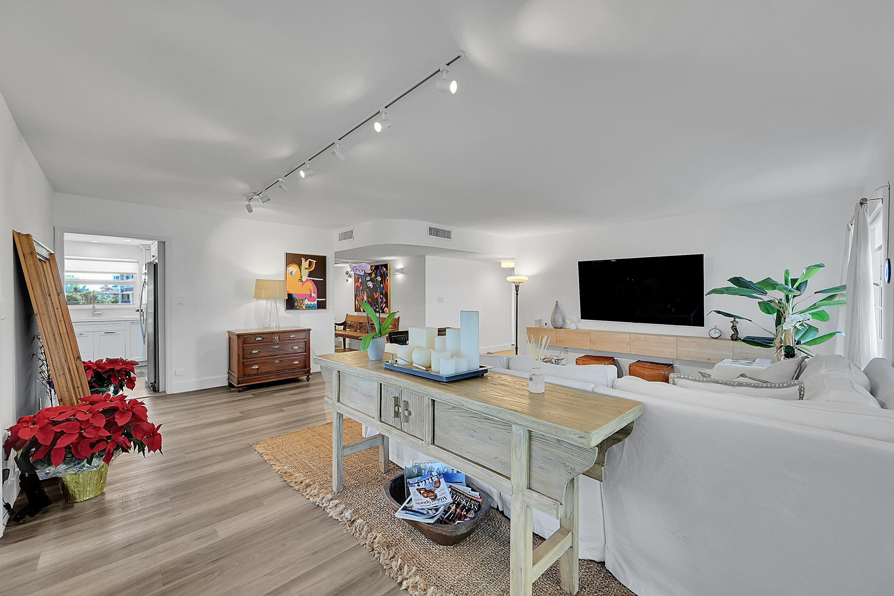 SAN REMO CONDO - Residential Lease