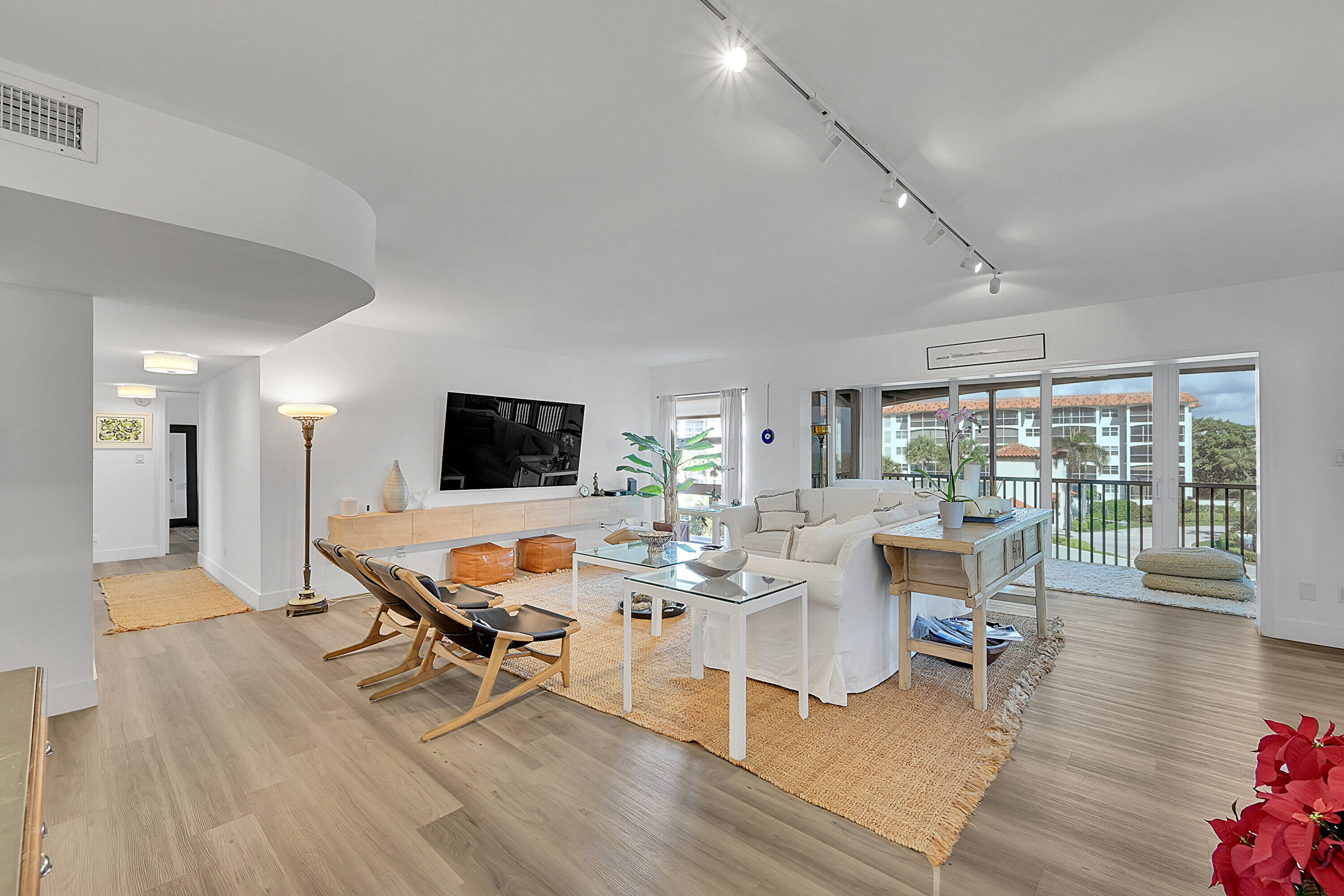 SAN REMO CONDO - Residential Lease