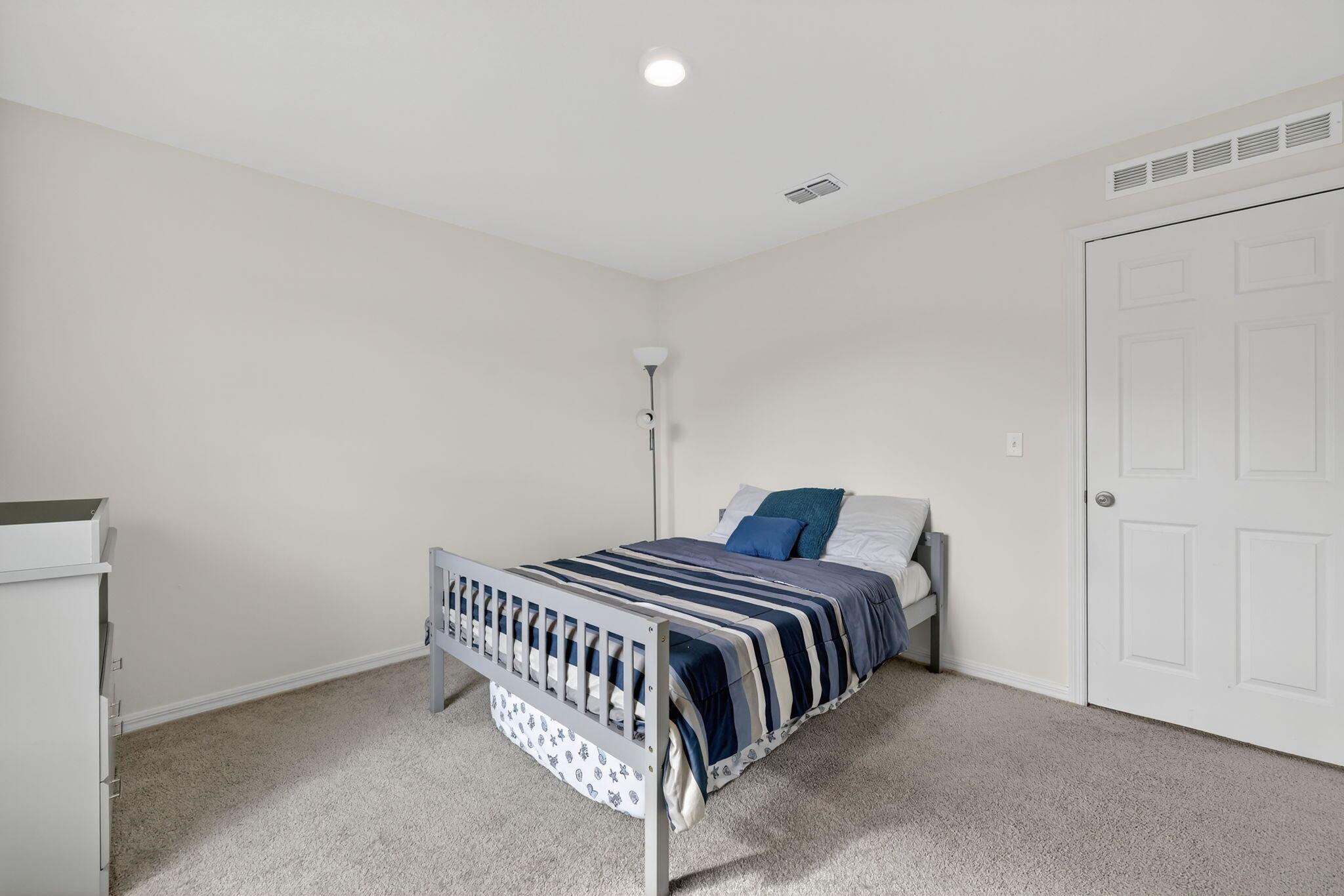 PORT ST LUCIE SECTION 33 - Residential