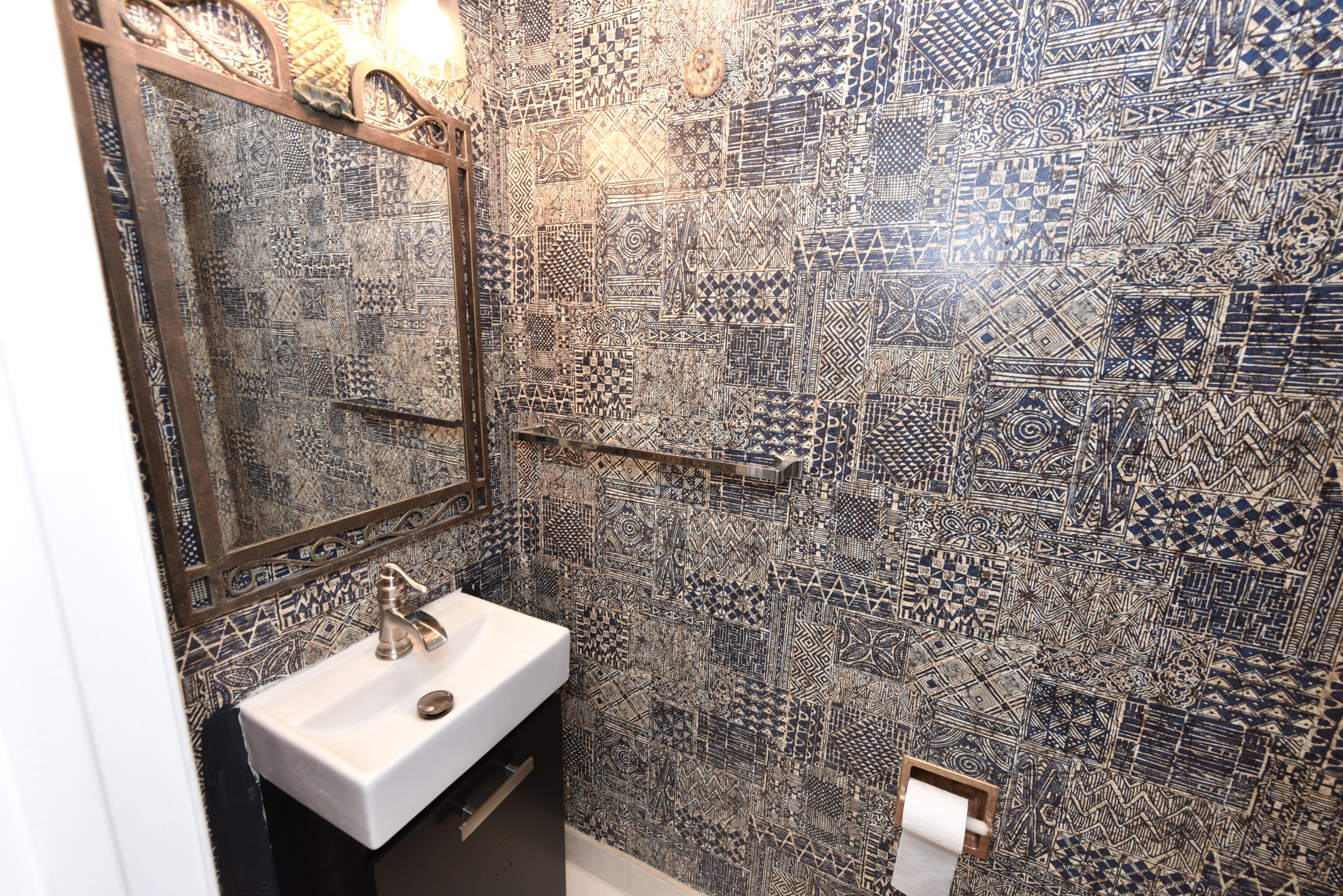 POINTE SOUTH CONDO - Residential