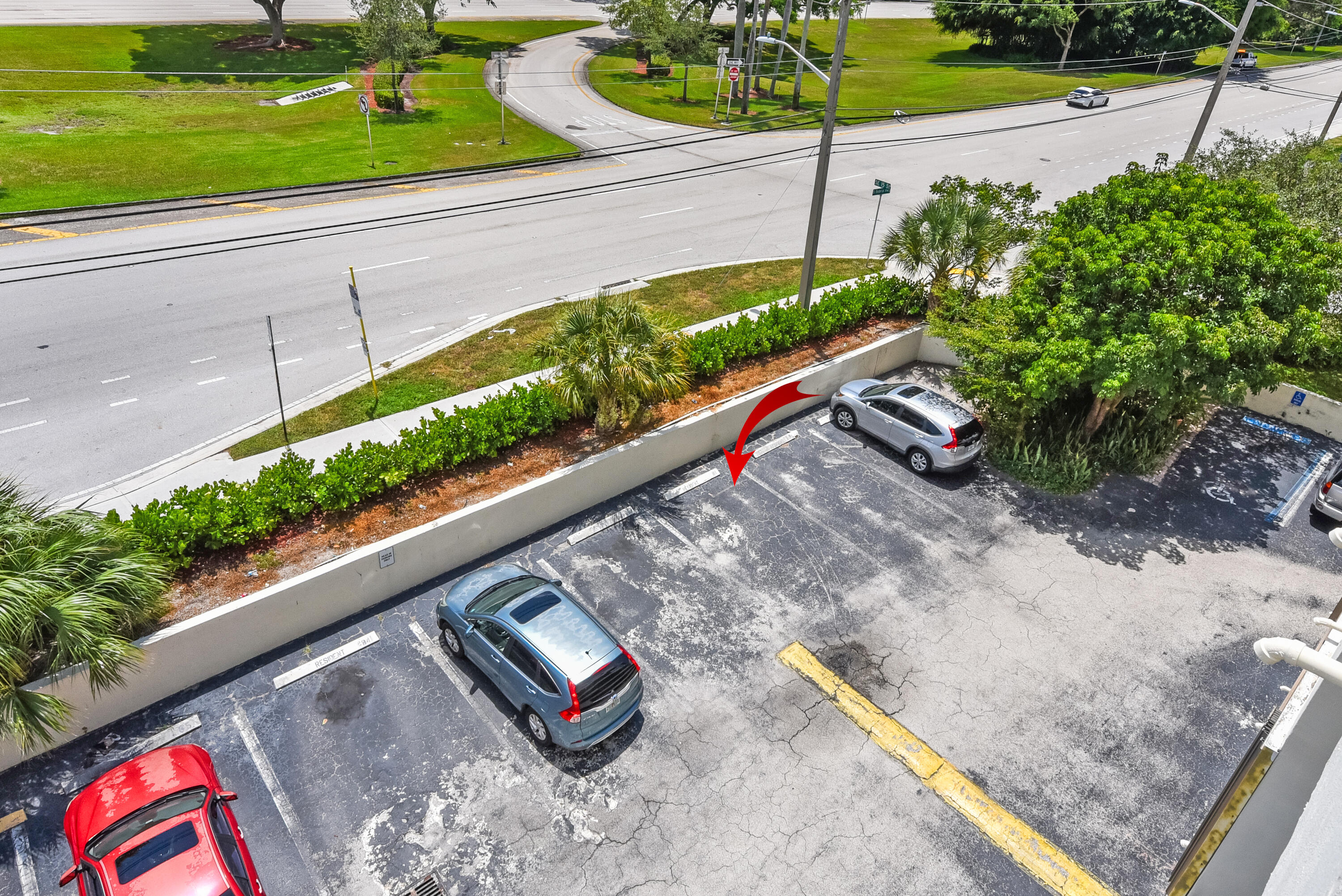 POINTE SOUTH CONDO - Residential