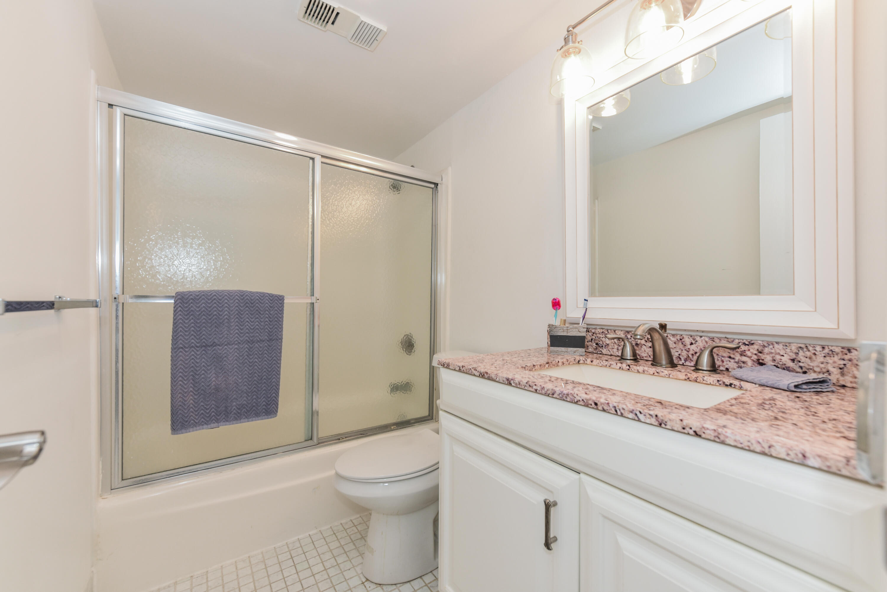 POINTE SOUTH CONDO - Residential