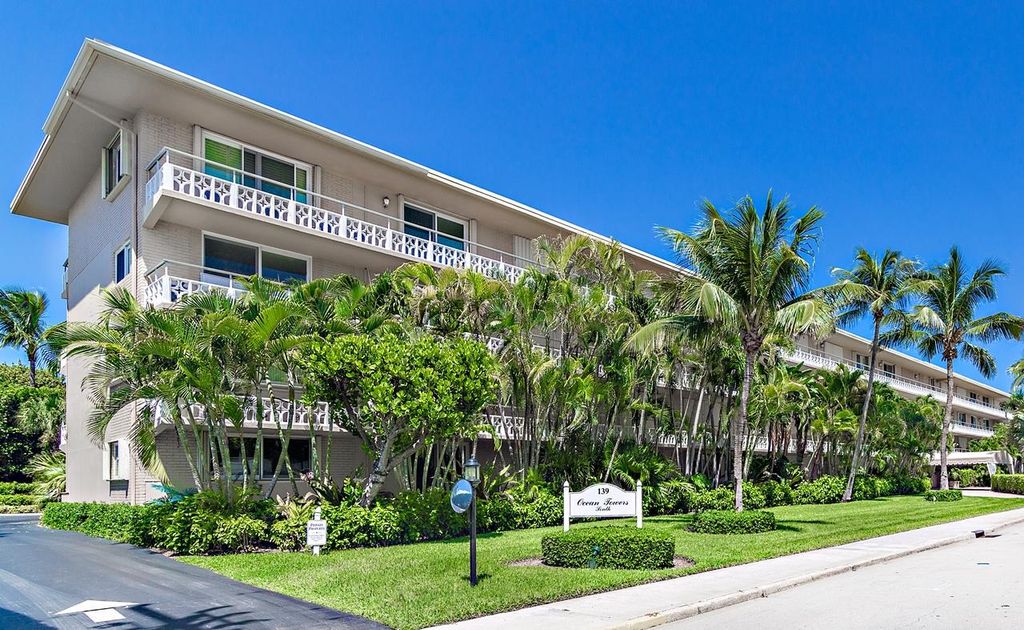 Photo of 139 Sunrise Avenue #102, Palm Beach, FL 33480 (MLS # R10854434)