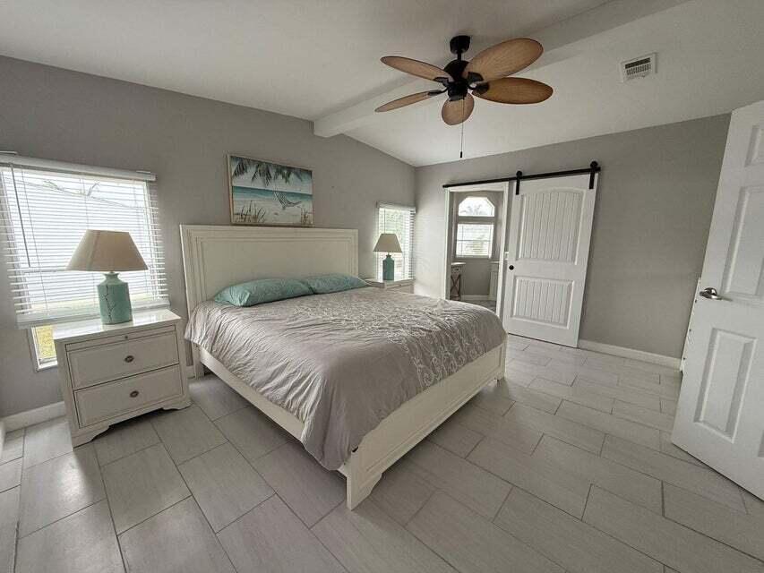 PALM BREEZES CLUB - Residential