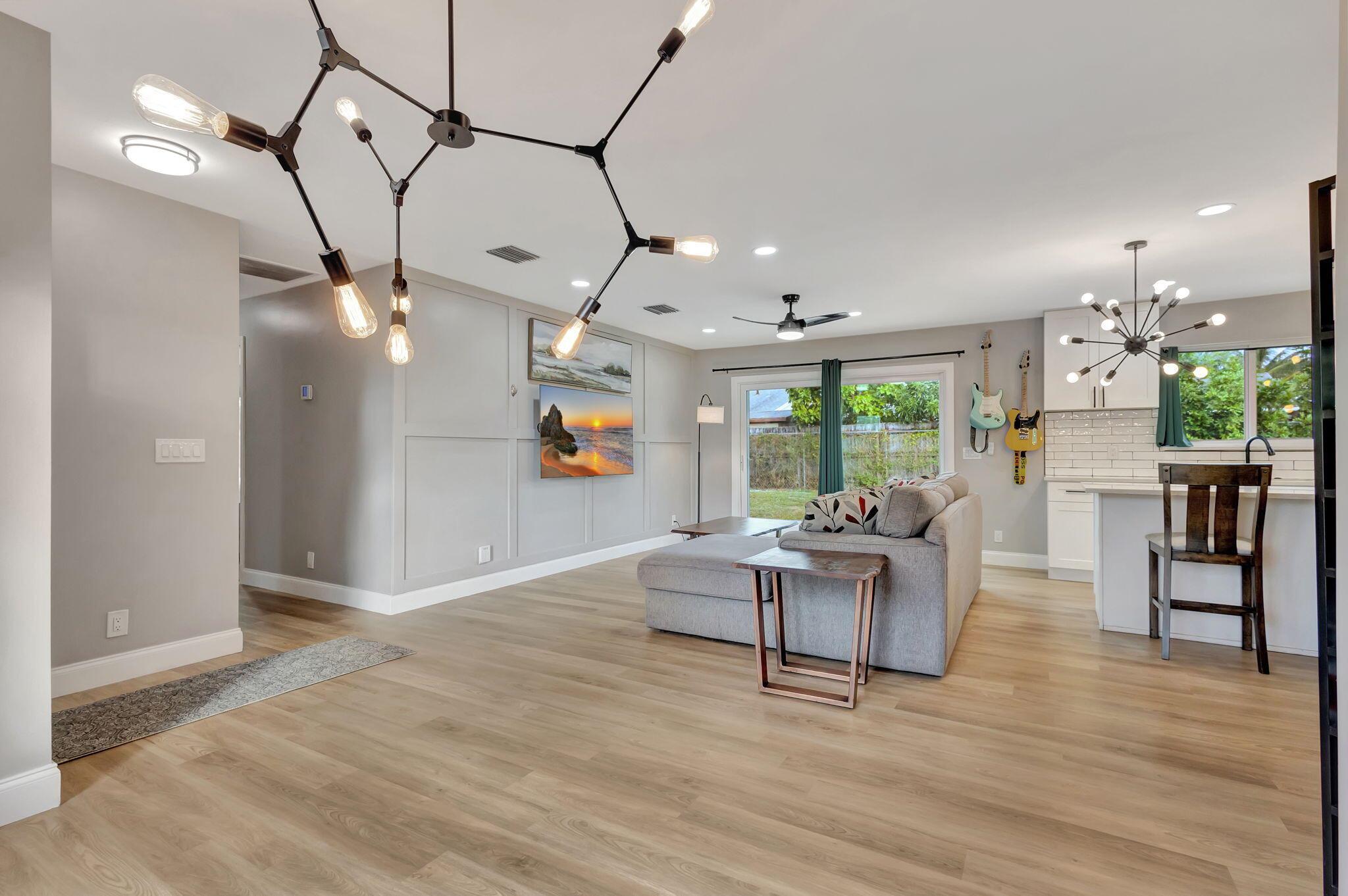 LEES CROSSING 1 - Residential