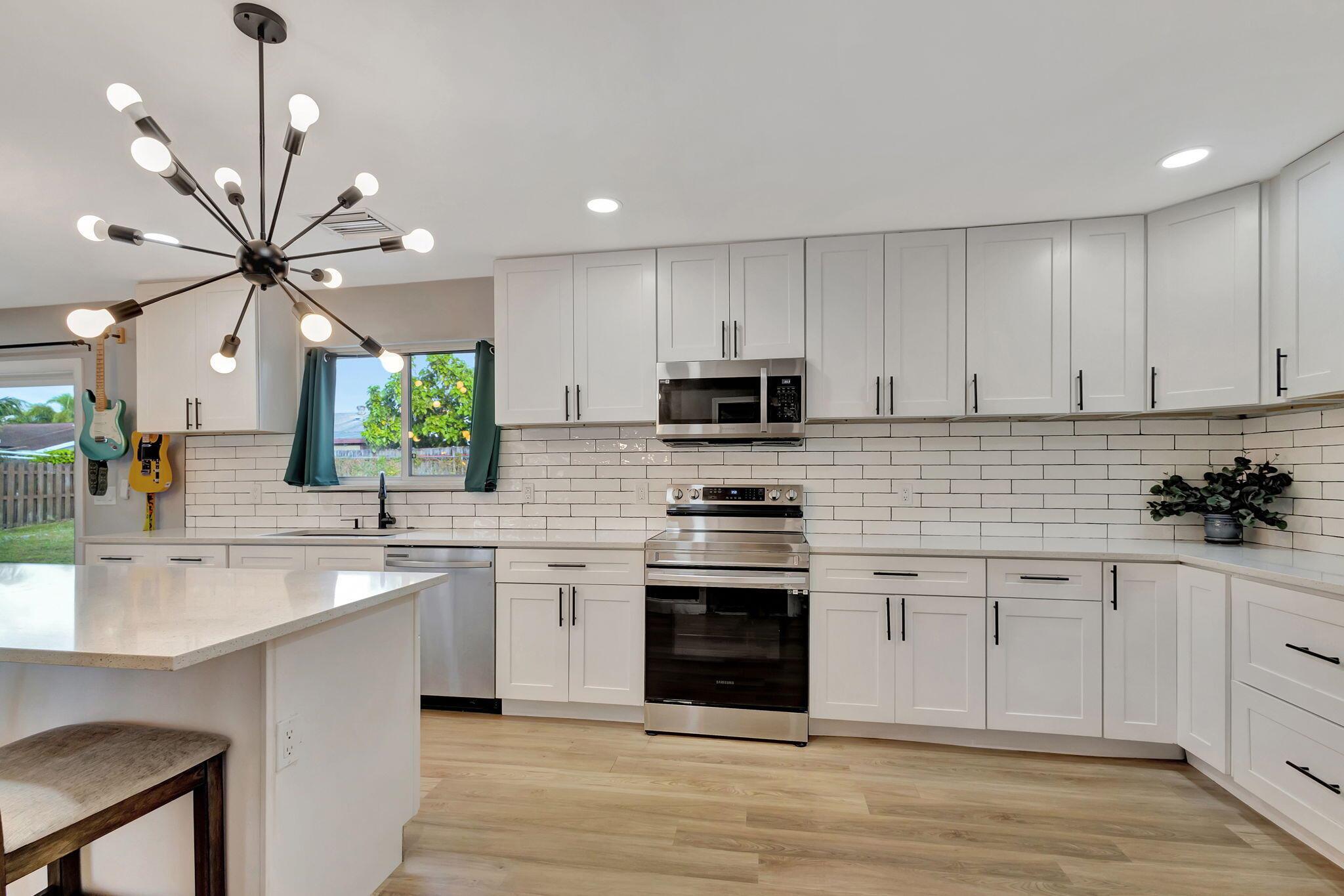 LEES CROSSING 1 - Residential