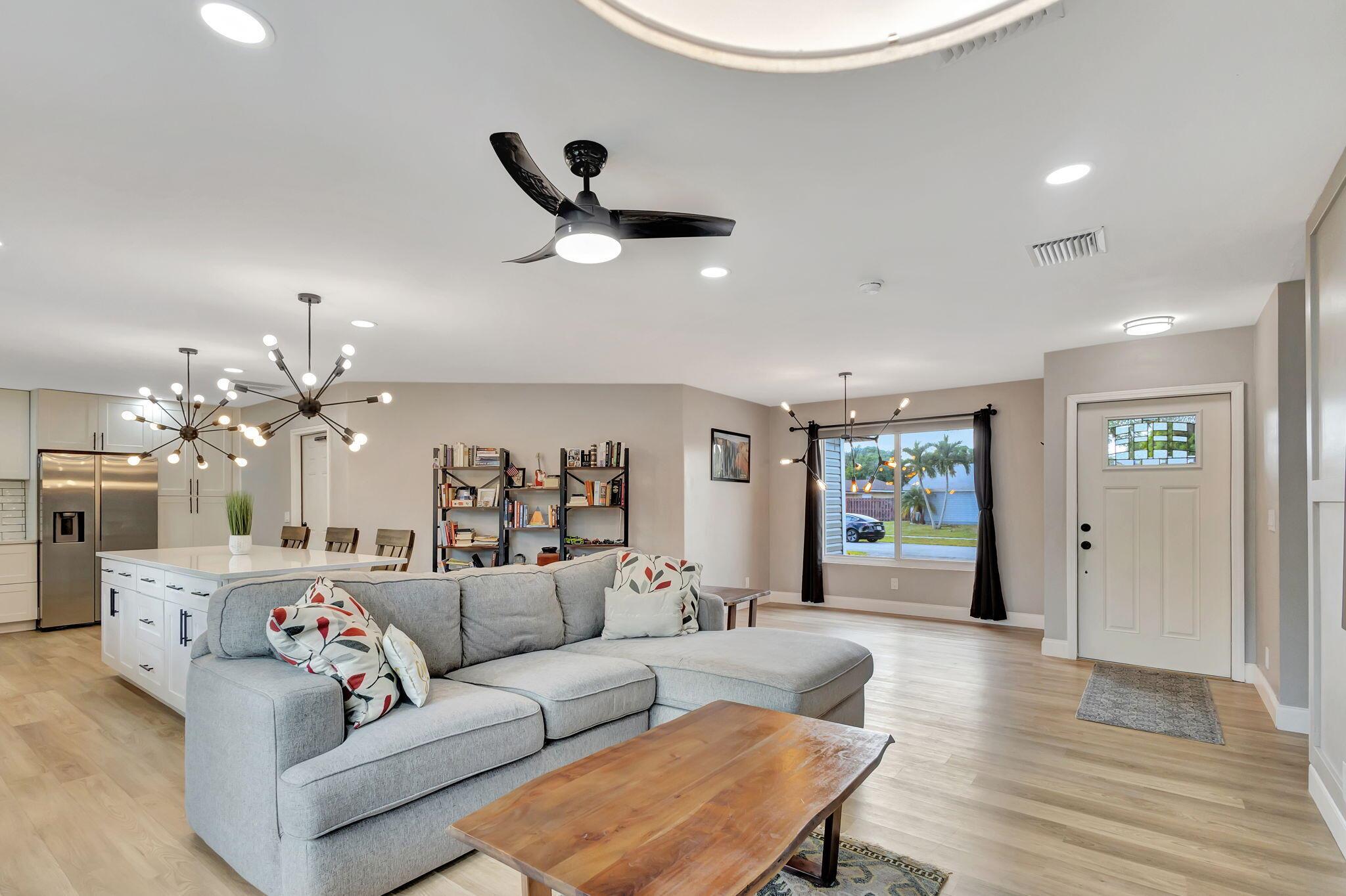 LEES CROSSING 1 - Residential