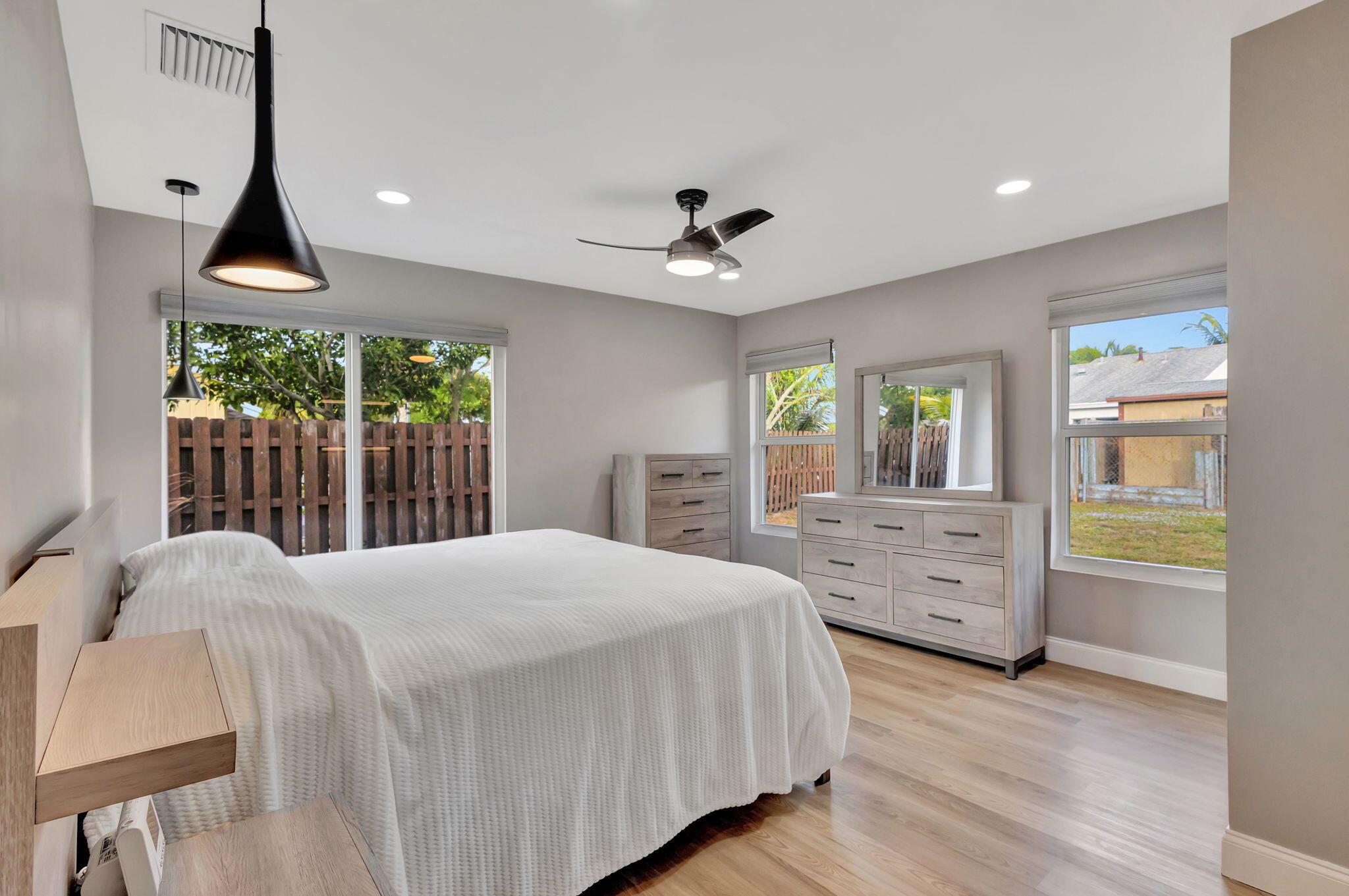 LEES CROSSING 1 - Residential