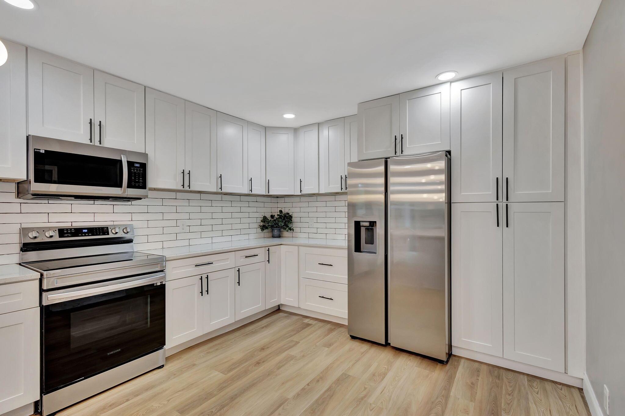 LEES CROSSING 1 - Residential