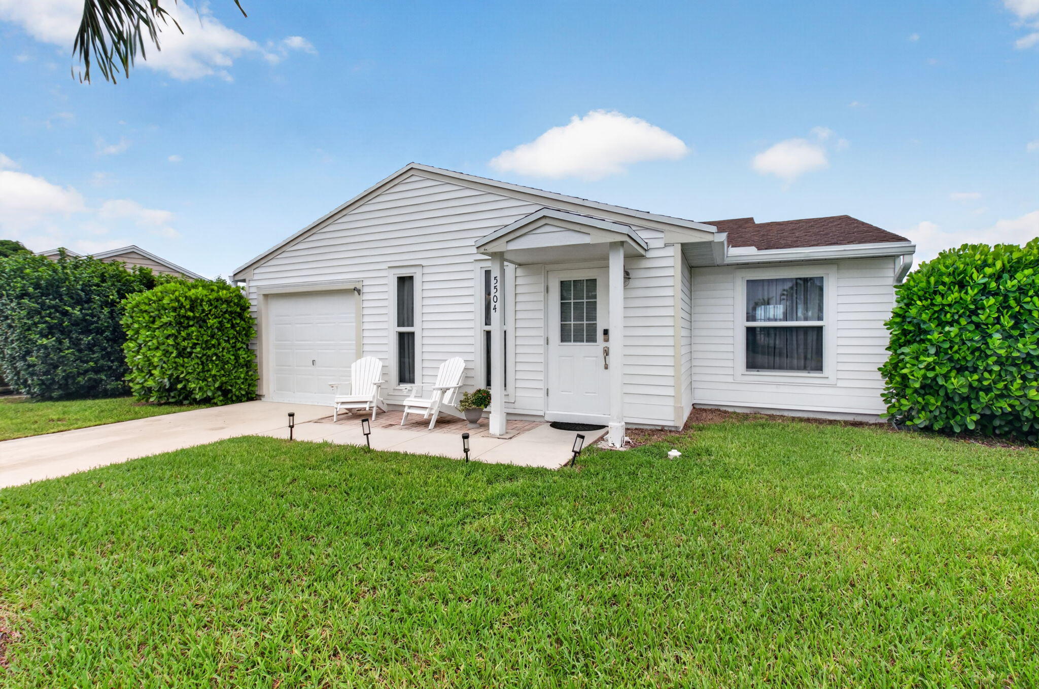 5504 COURTNEY Circle