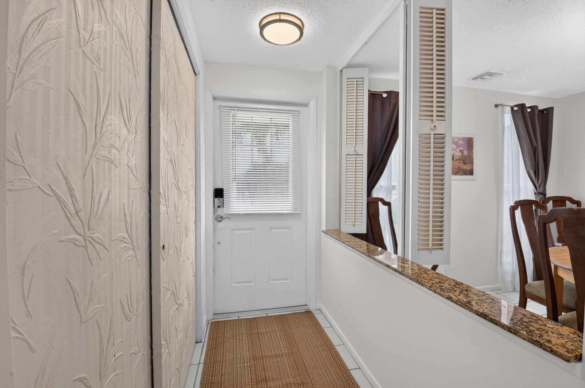 5504 COURTNEY Circle