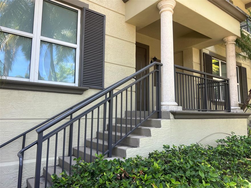 UNITED STATES BANKRUPTCY COURT SALE:  2/2.5 TOWNHOUSE LOCATED IN WILTON MANORS.  LOCATED NEAR THE POOL AND CLUBHOUSE.  STORAGE ROOM AND DEDICATED PARKING.  GREAT LOCATION, PROPERTY SALE IS SUBJECT TO COURT APPROVAL.  SELLER CANNOT GUARANTEE THE ACCURACY OF THIS LISTING.