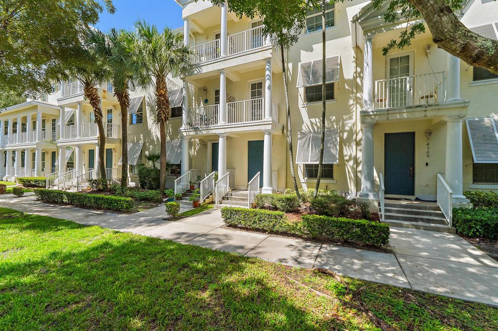 Photo of 4329 Savannah Bay Place, Jupiter, FL 33458 (MLS # R11106329)