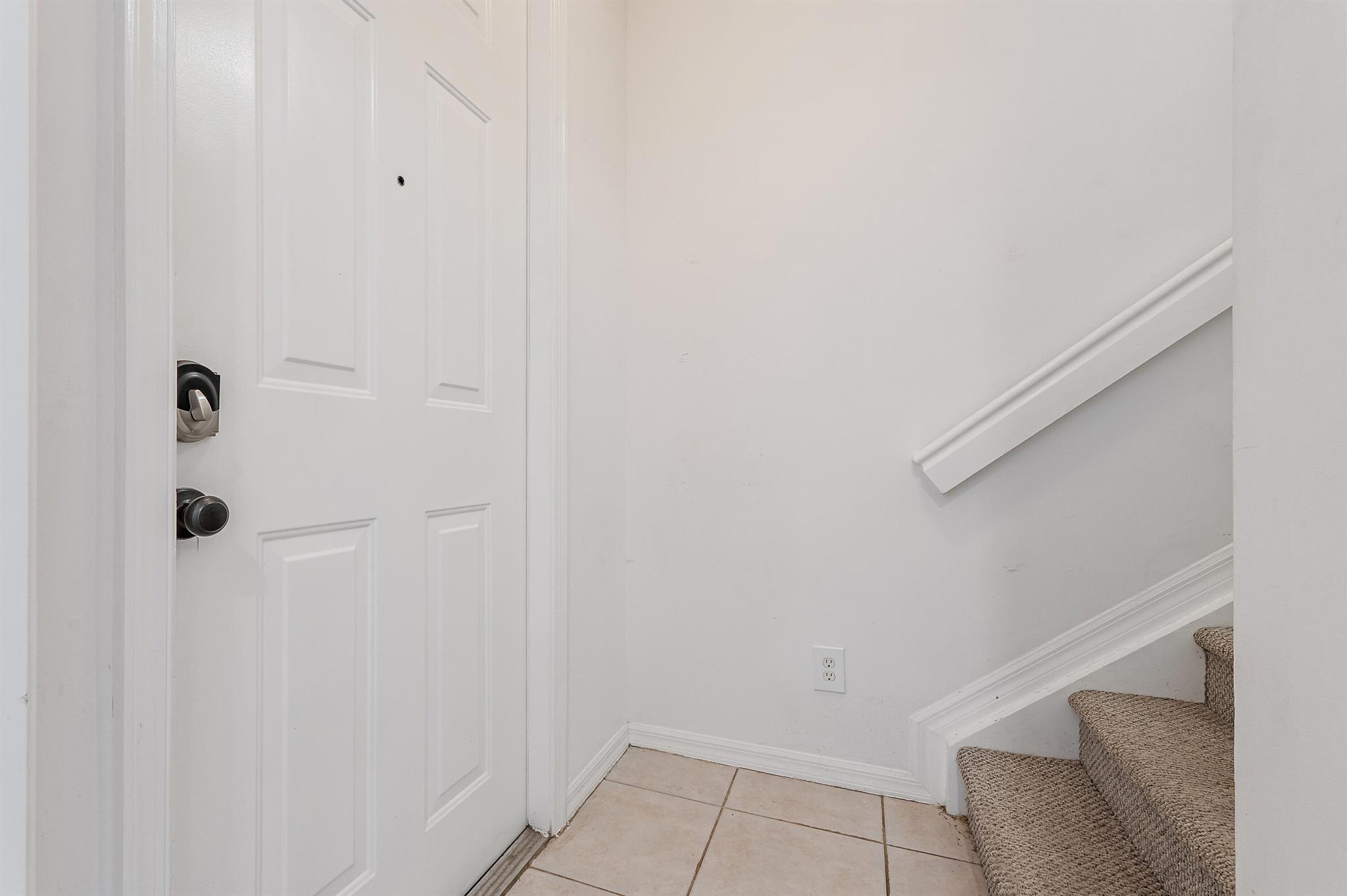 4329 Savannah Bay Place, Jupiter, FL, 33458/$489,000 3 4329 Savannah Bay Place