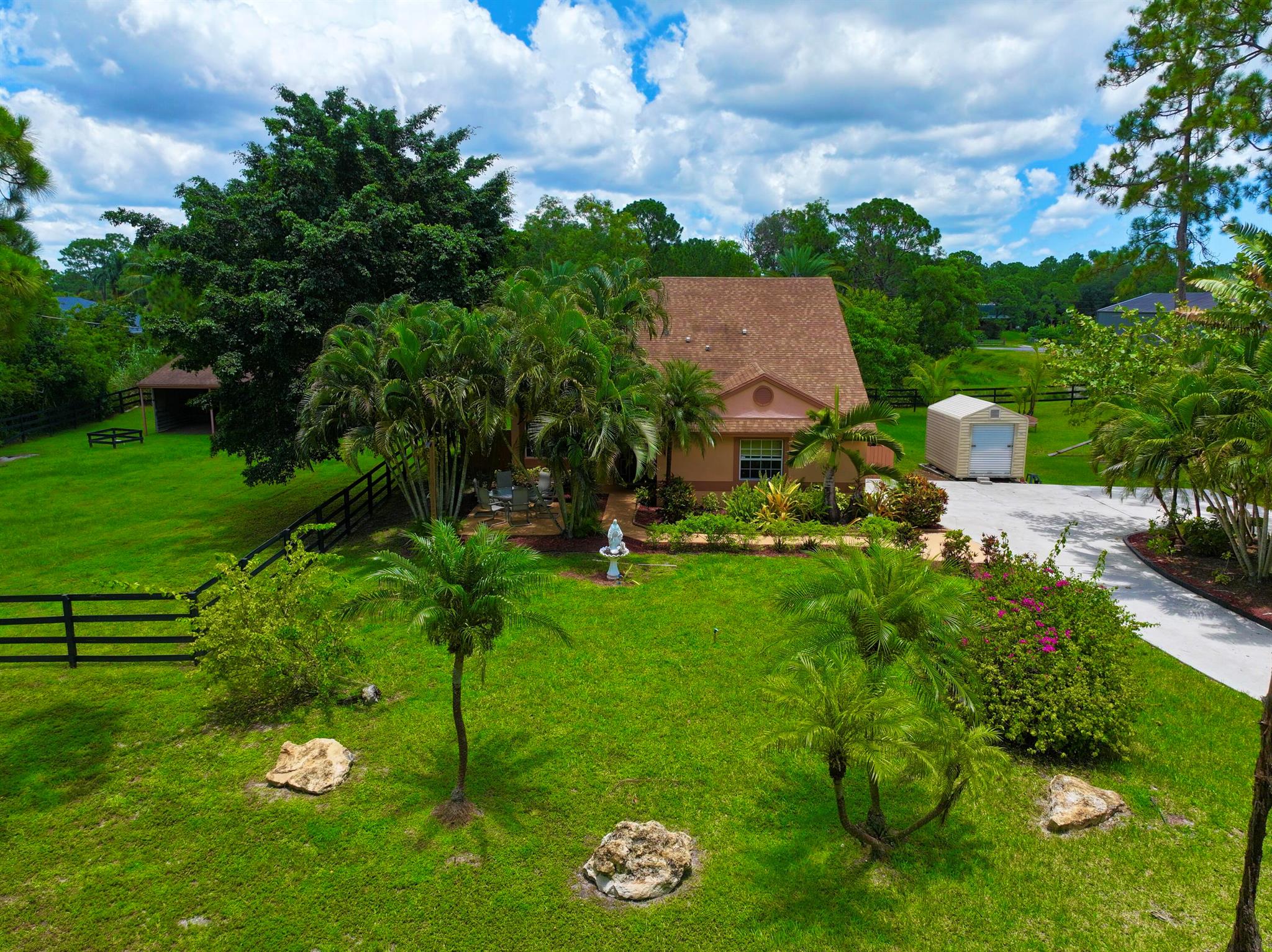 14765 Northlake Boulevard, The Acreage, FL, 33412/$699,999 4 14765 Northlake Boulevard