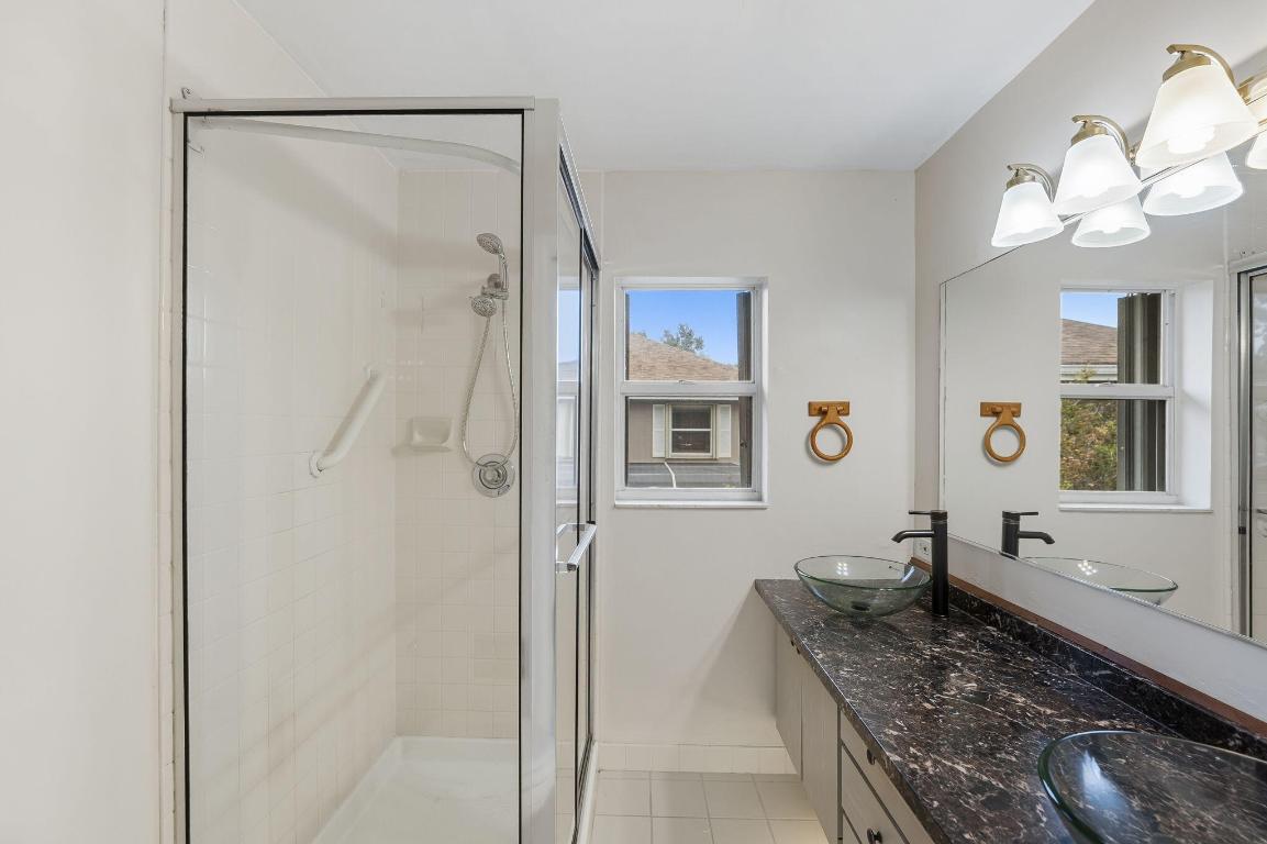 STAMFORD AT SUNSET TRACE (AKA MARTIN DOWNS PLAT 36 - Residential