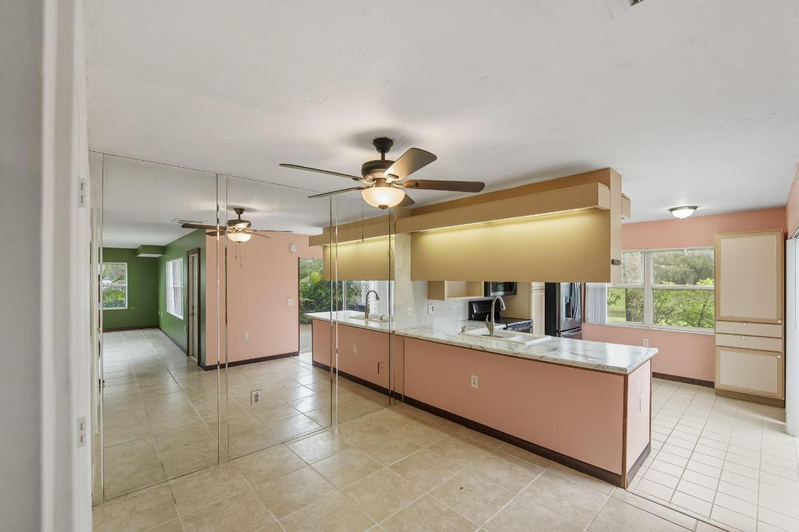 STAMFORD AT SUNSET TRACE (AKA MARTIN DOWNS PLAT 36 - Residential