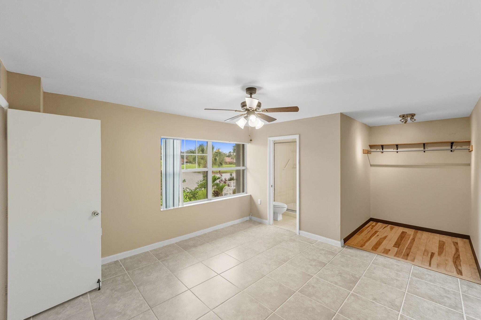 STAMFORD AT SUNSET TRACE - Residential