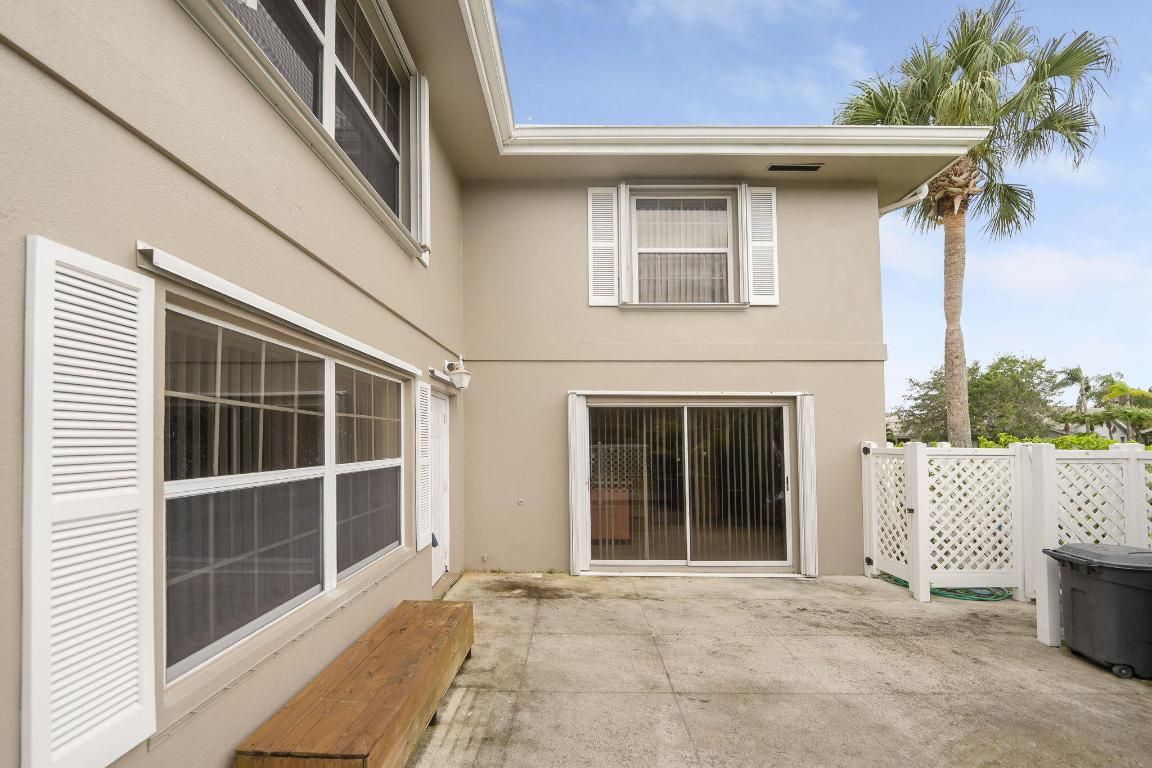 STAMFORD AT SUNSET TRACE (AKA MARTIN DOWNS PLAT 36 - Residential