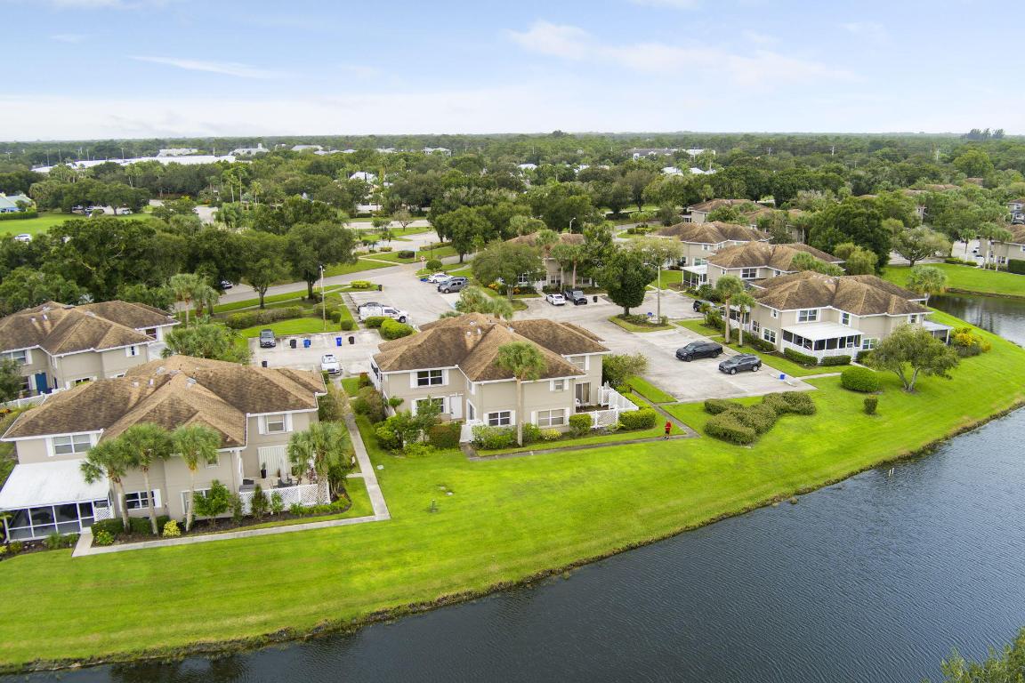 STAMFORD AT SUNSET TRACE (AKA MARTIN DOWNS PLAT 36 - Residential