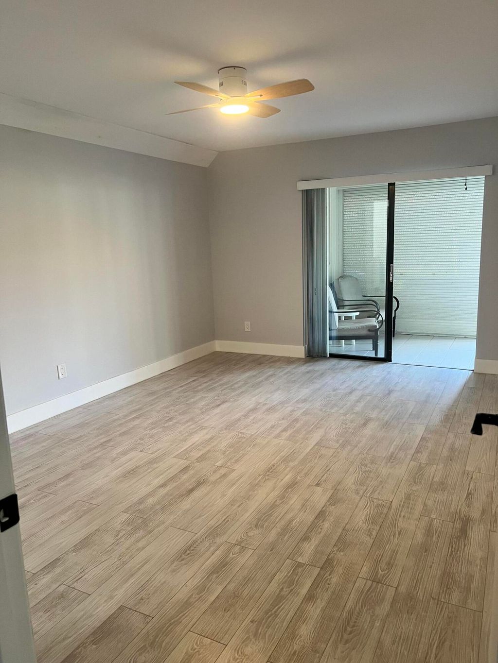 Photo of 901 Pinecrest Circle #C, Jupiter, FL 33458 (MLS # R11167630)