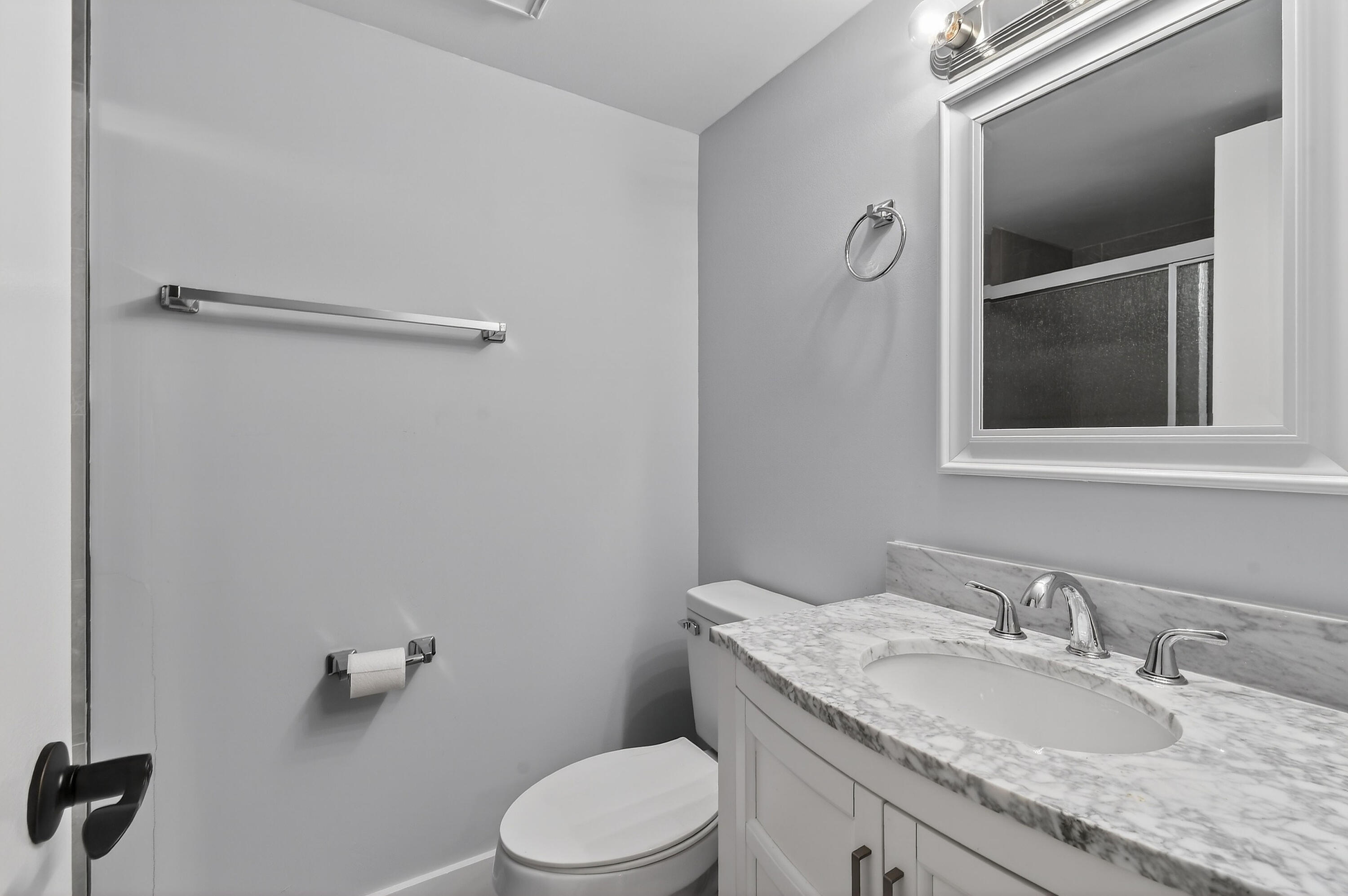 PINE CREST CONDO - Residential