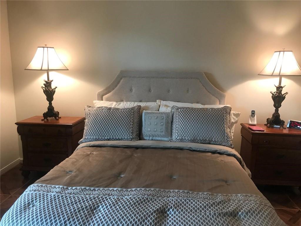 WYNMOOR VILLAGE - Residential