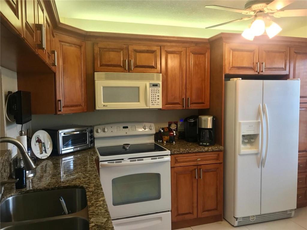 WYNMOOR VILLAGE - Residential