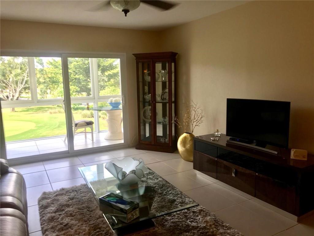 WYNMOOR VILLAGE - Residential