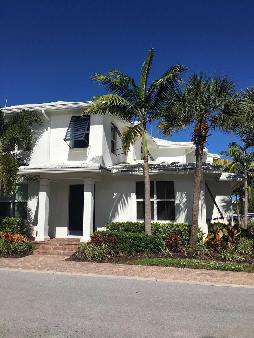 Photo of 1017 Piccadilly Street, Palm Beach Gardens, FL 33418 (MLS # R10895760)
