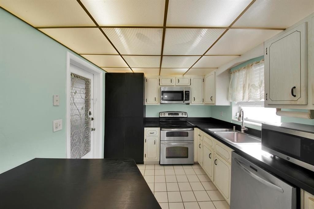 Photo of 5300 Washington St #G321, Pembroke Pines, FL 33025 (MLS # B26000365)