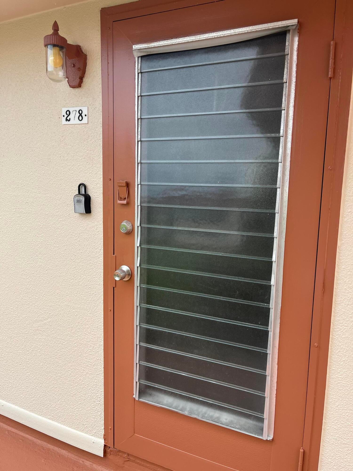 278 SEVILLE L