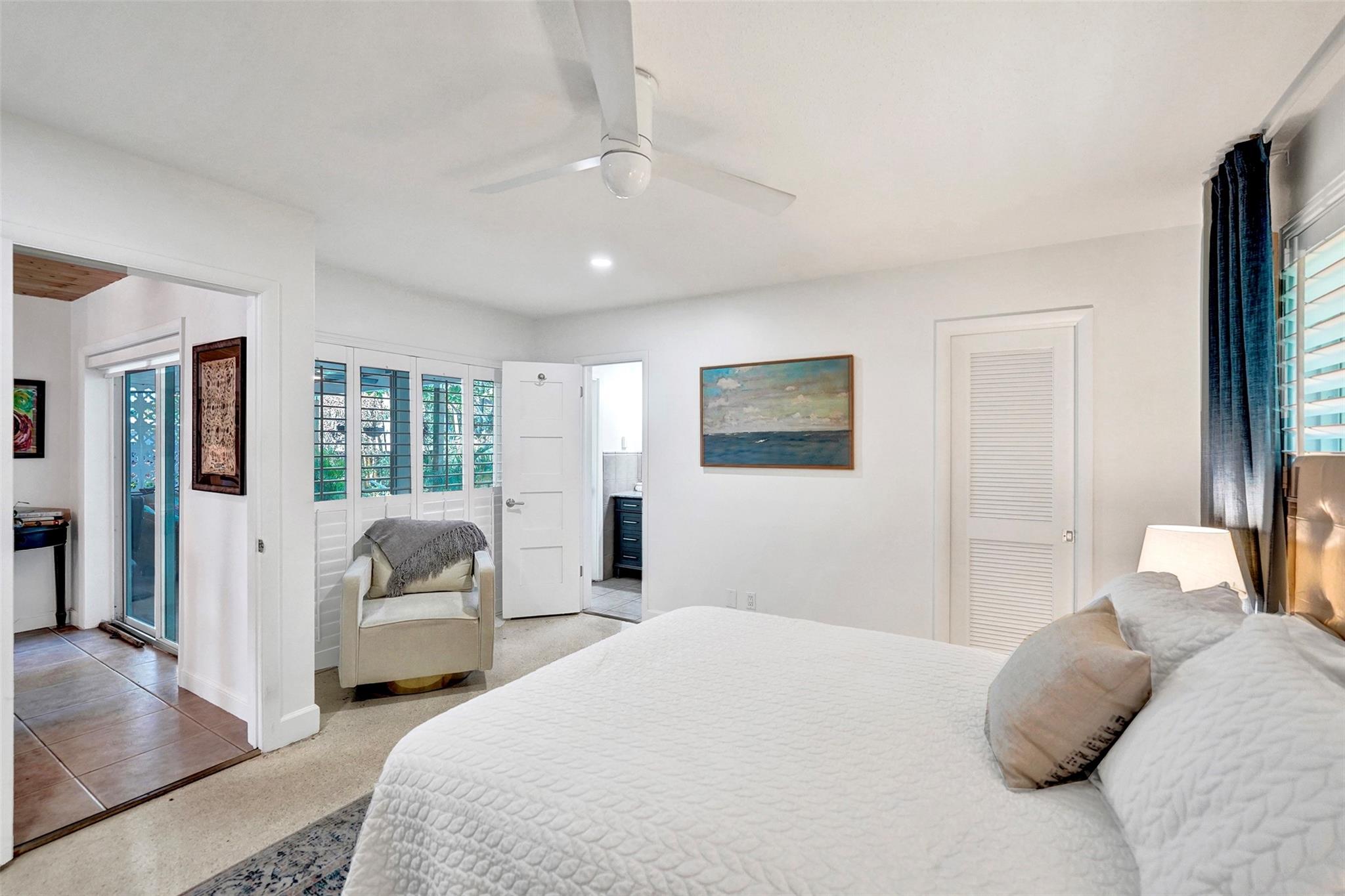 Hollywood Hills 6-22 B - Residential