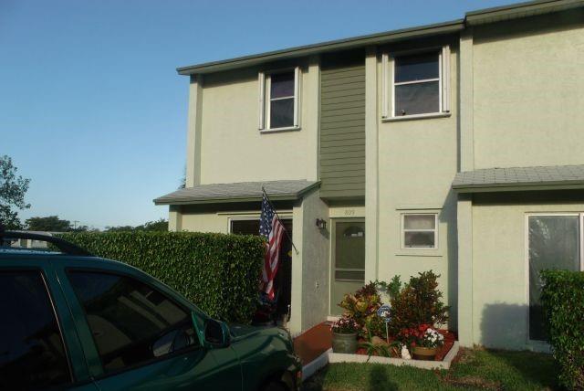 CRYSTAL VIEW TOWNHOUSES THIS IS IT! 2 BEDROOM /2 BATHROOM CORNER TOWNHOUSE LAMINATE AND CARPETING FOR FLOORS, WASHER AND DRYER, PET FRIENDLY, LOW HOA(INCLUDES CABLE AND WATER), NICE SIZE SCREENED IN PATIO OVERLOOKING POOL AREA AND WATER JUST PAST POOL, CLUBHOUSE NEARBY, MINUTES TO SHOPPING AND MAIN HIGHWAYS, MINUTES TO DEERFIELD BEACH, GREAT INVESTMENT OPPORTUNITY, GOOD VALUE. NEEDS SOME WORK, HAVE IT YOUR WAY, JUST LISTED, WON'T LAST!