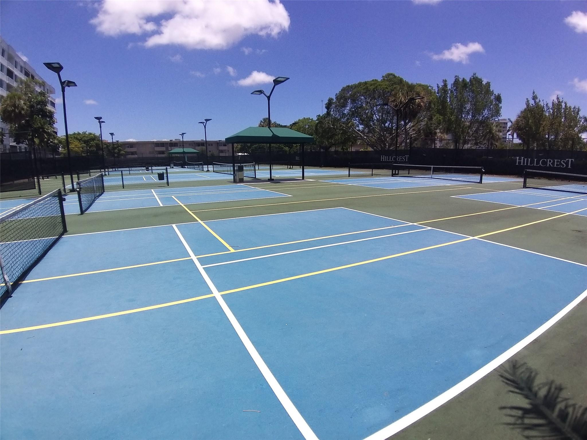 HILLCREST NO 21 - Residential