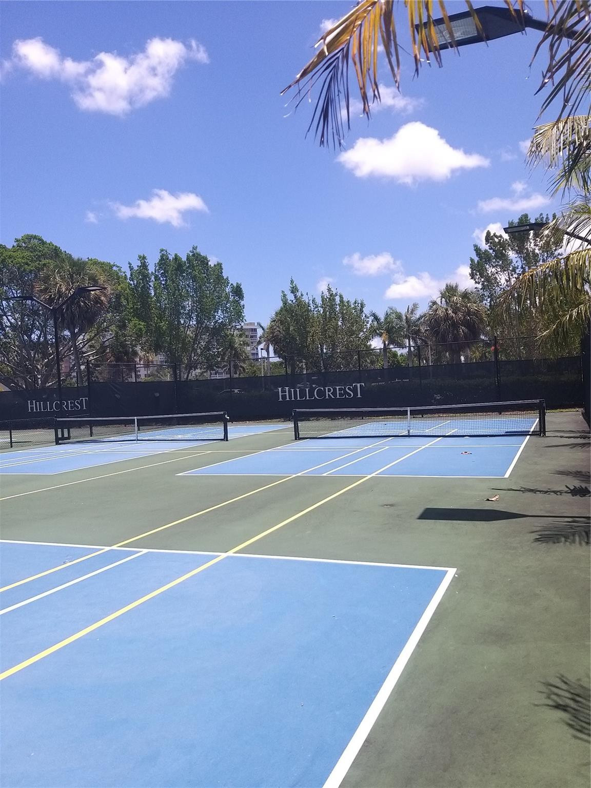 HILLCREST NO 21 - Residential