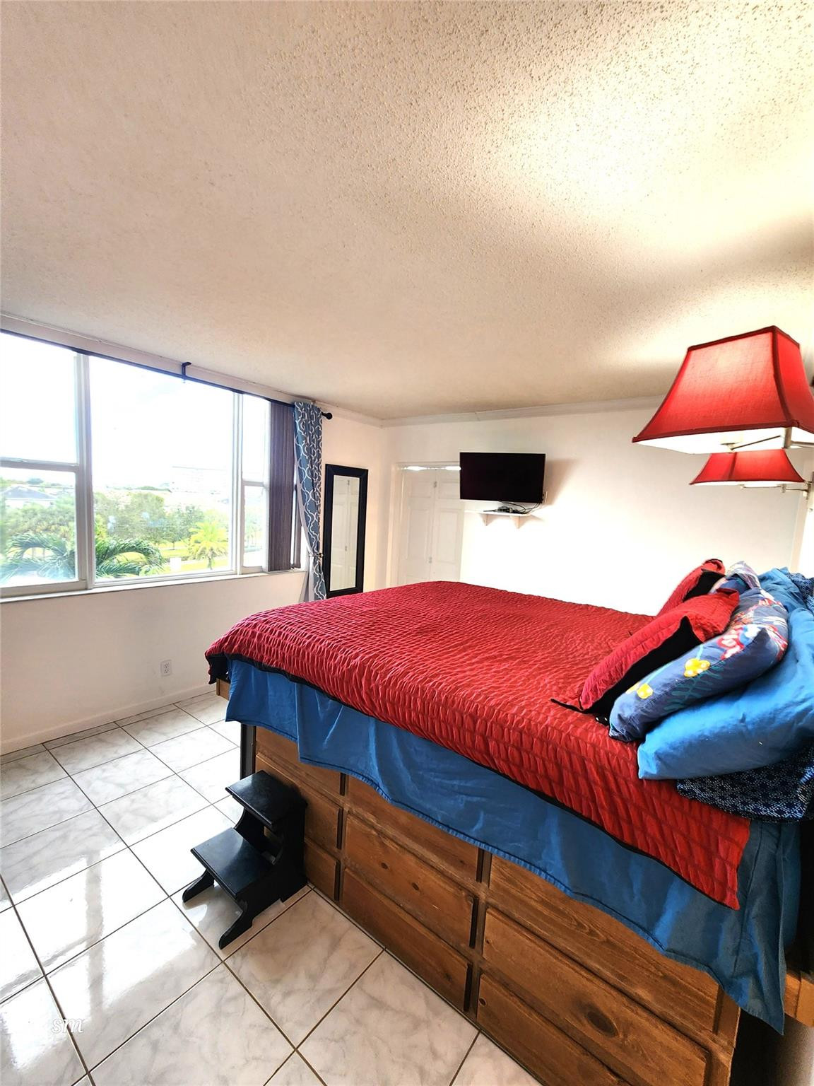 HILLCREST NO 21 - Residential