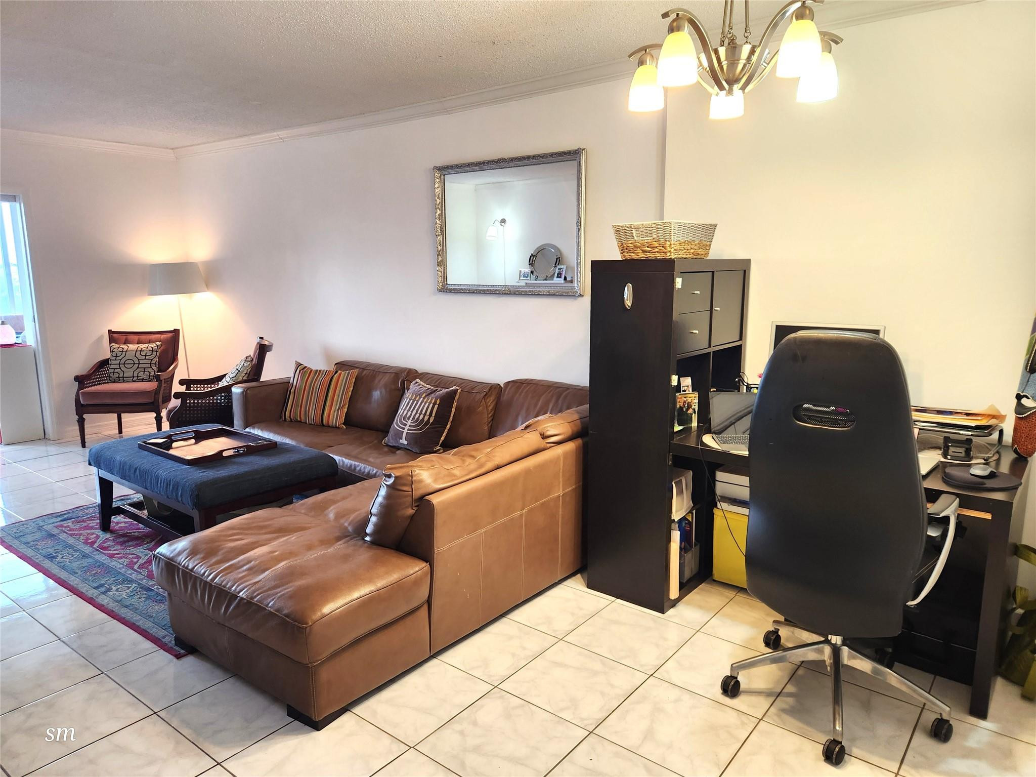 HILLCREST NO 21 - Residential