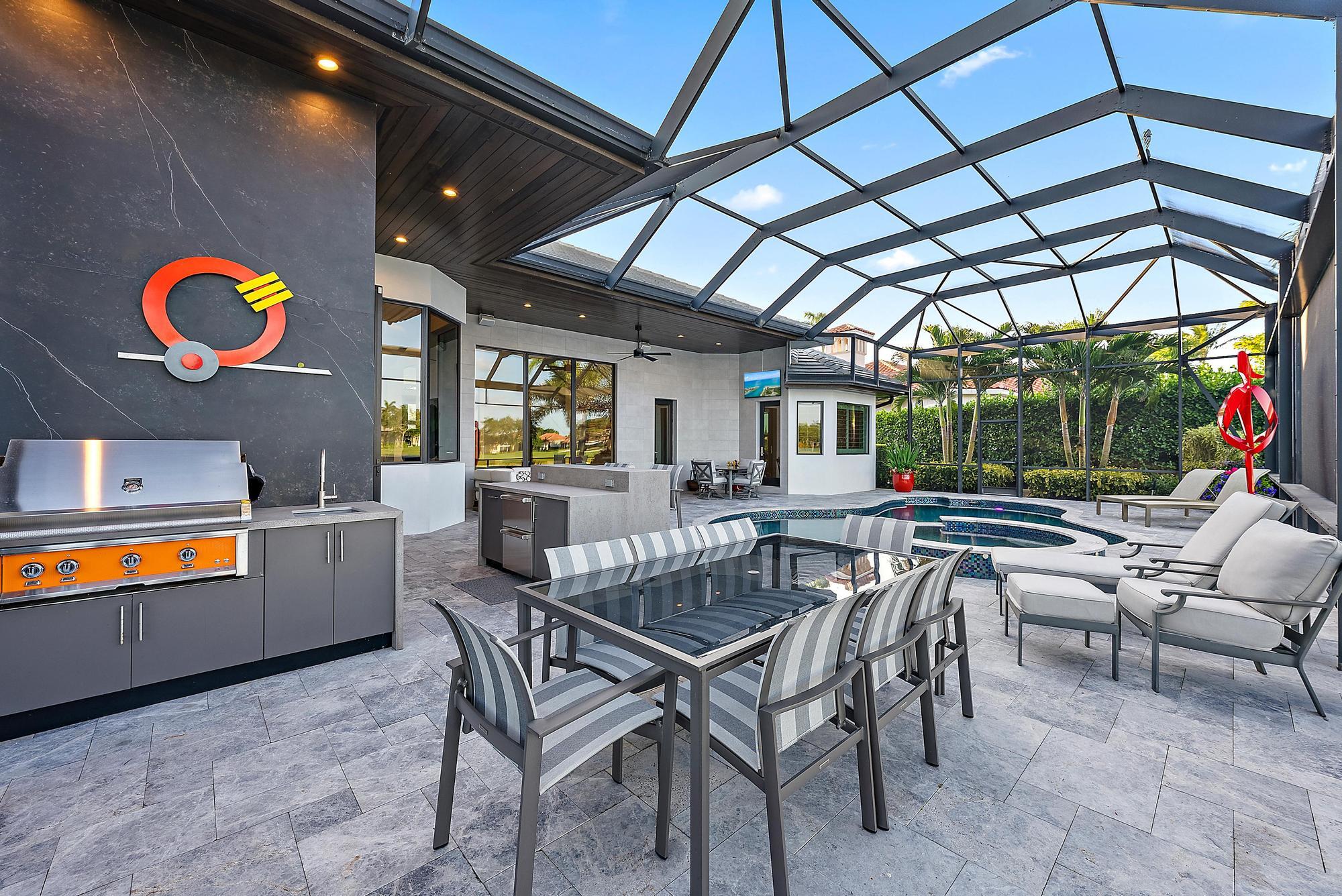 IBIS GOLF AND COUNTRY CLUB - Hawk's Landing - Residential