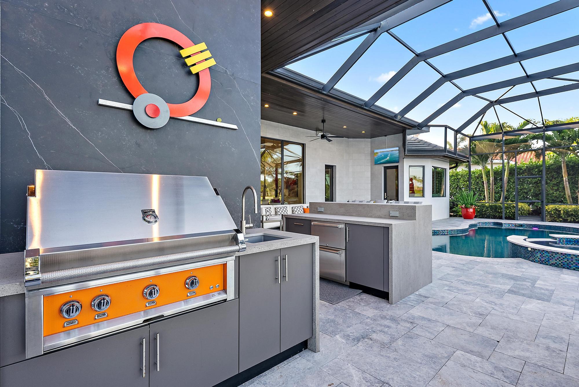 IBIS GOLF AND COUNTRY CLUB - Hawk's Landing - Residential