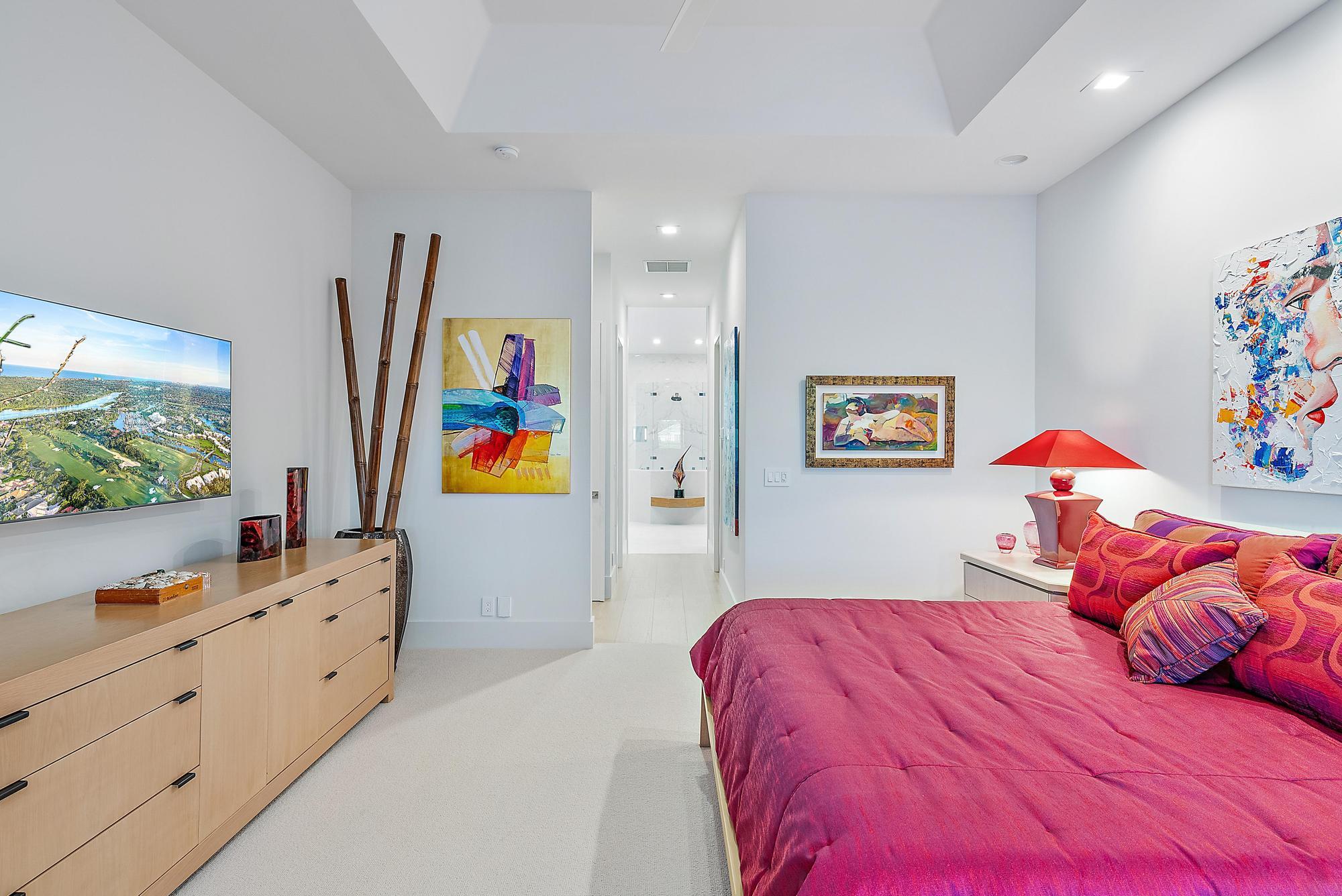 IBIS GOLF AND COUNTRY CLUB - Hawk's Landing - Residential