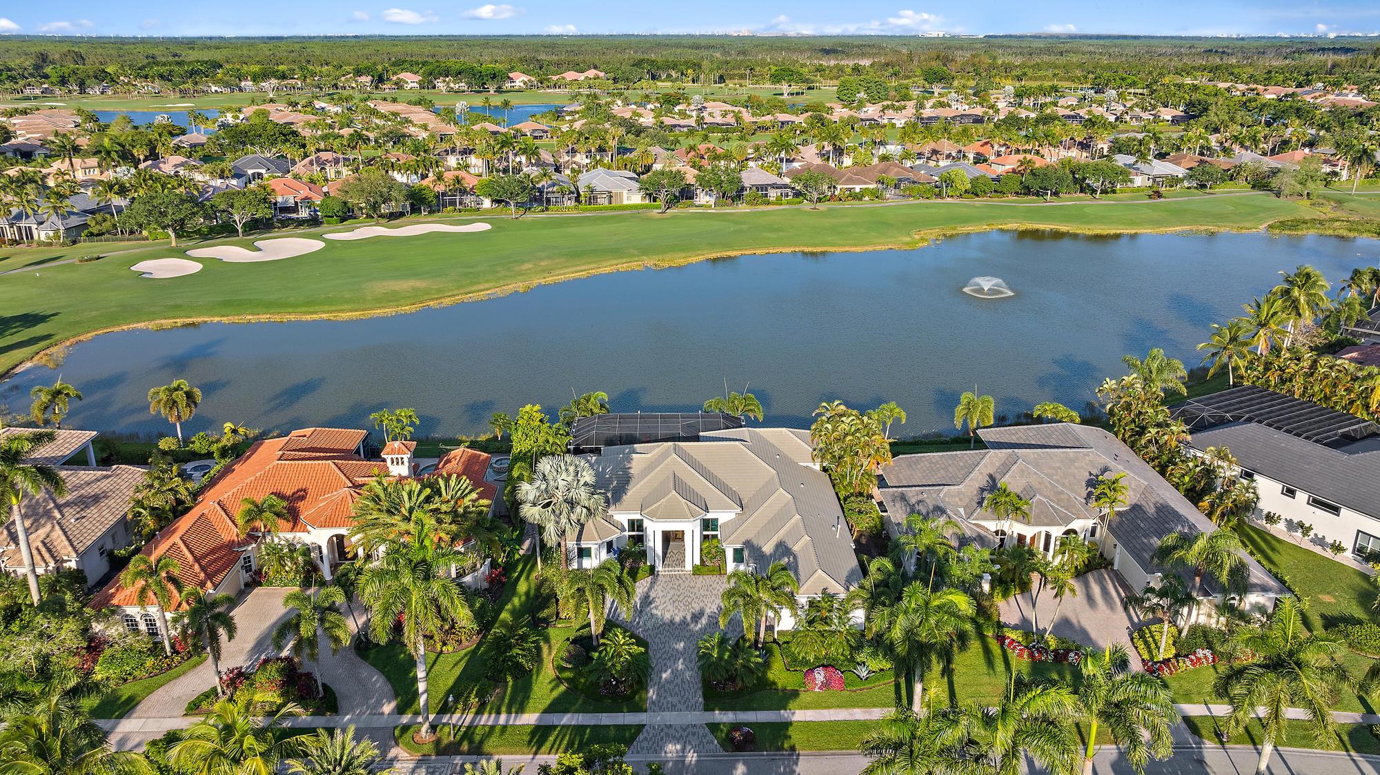 IBIS GOLF AND COUNTRY CLUB - Hawk's Landing - Residential