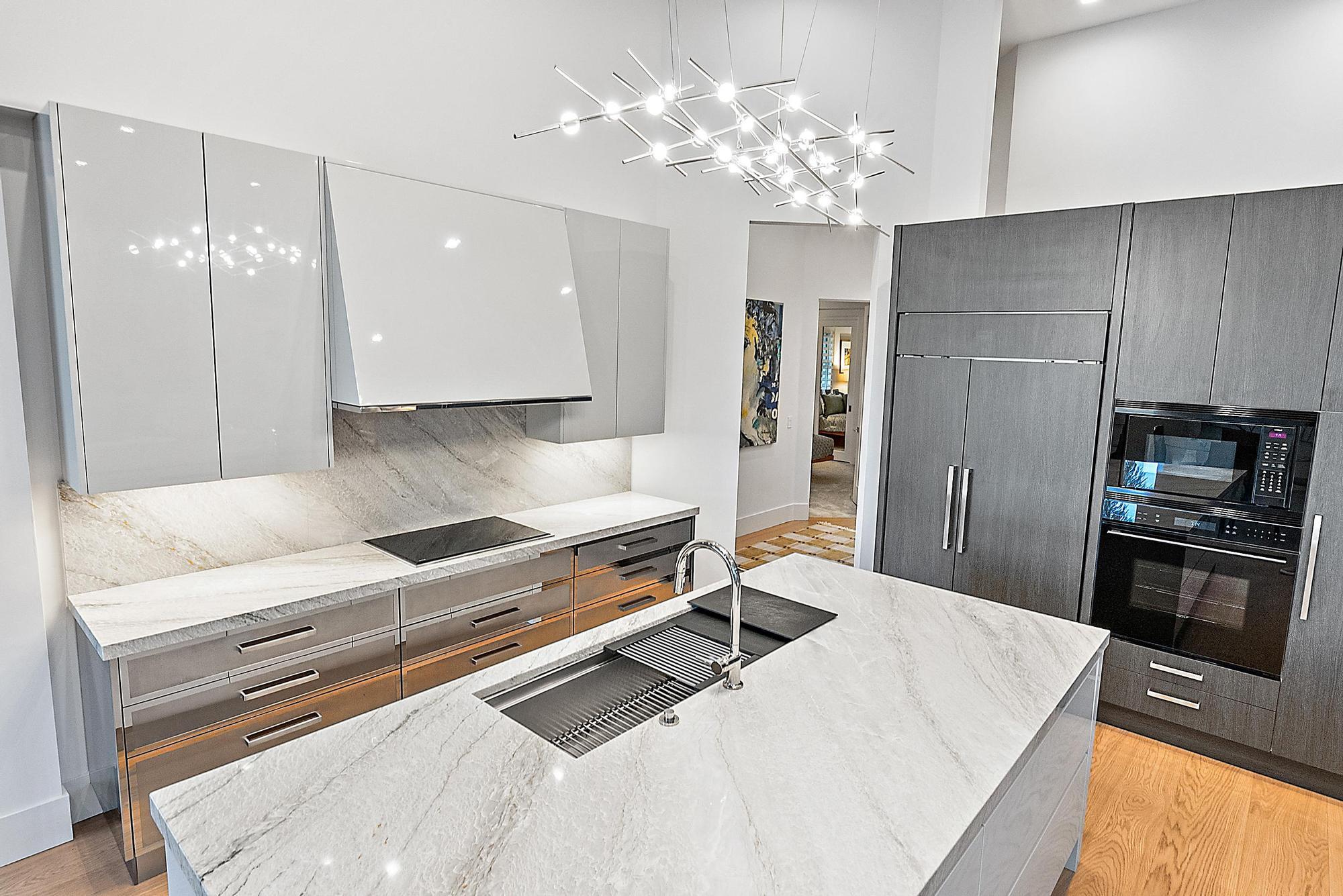 IBIS GOLF AND COUNTRY CLUB - Hawk's Landing - Residential