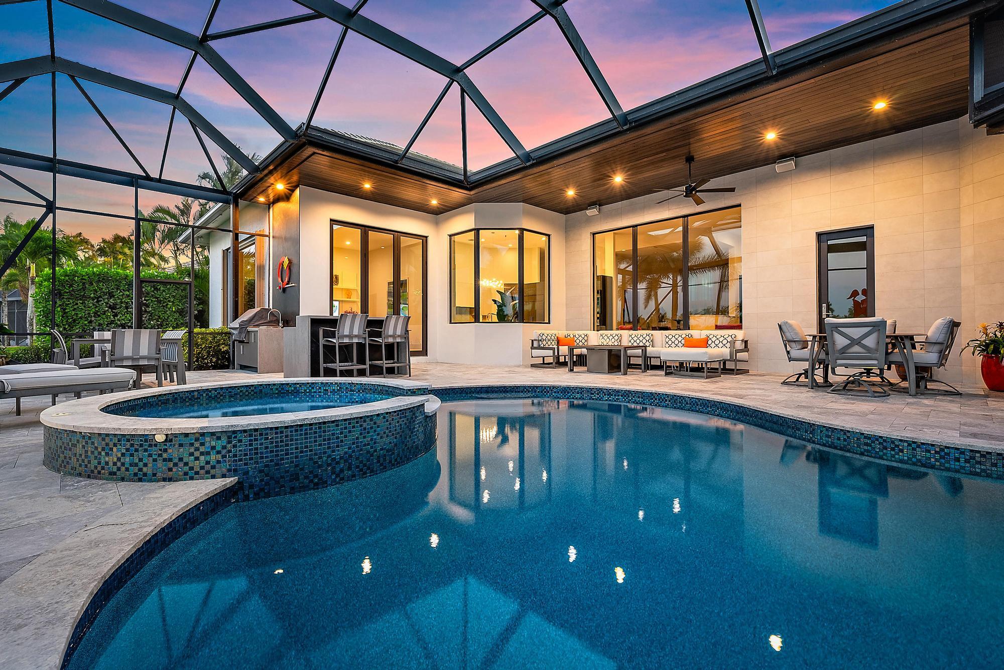 IBIS GOLF AND COUNTRY CLUB - Hawk's Landing - Residential