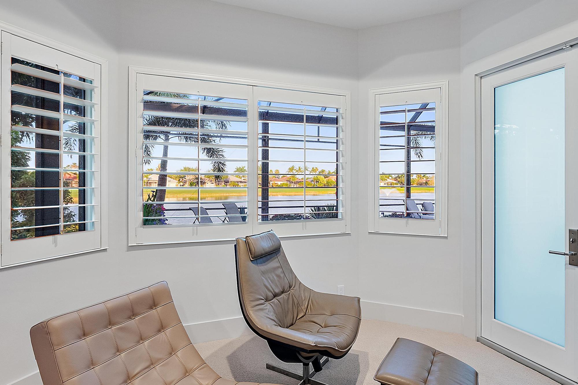 IBIS GOLF AND COUNTRY CLUB - Hawk's Landing - Residential