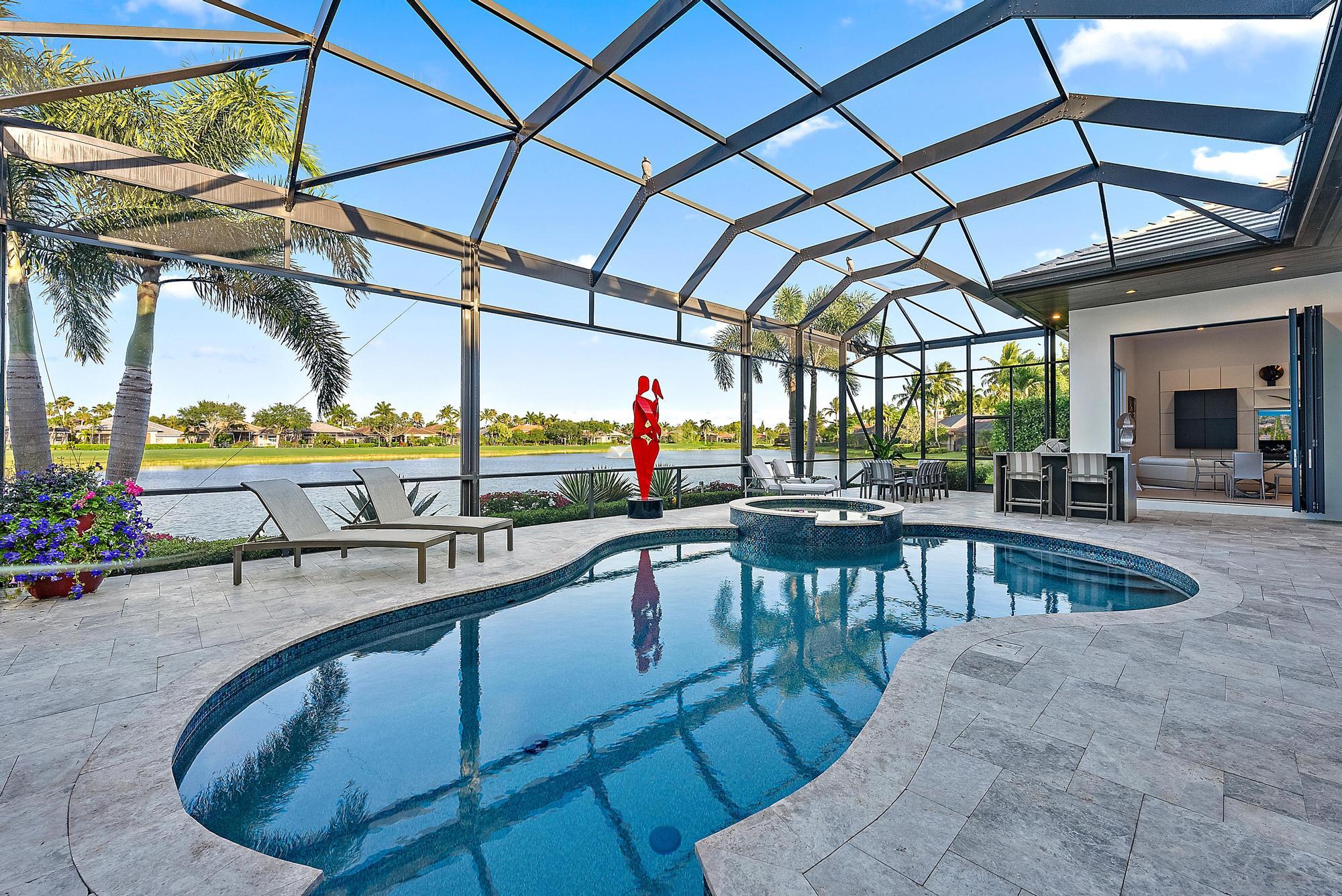 IBIS GOLF AND COUNTRY CLUB - Hawk's Landing - Residential