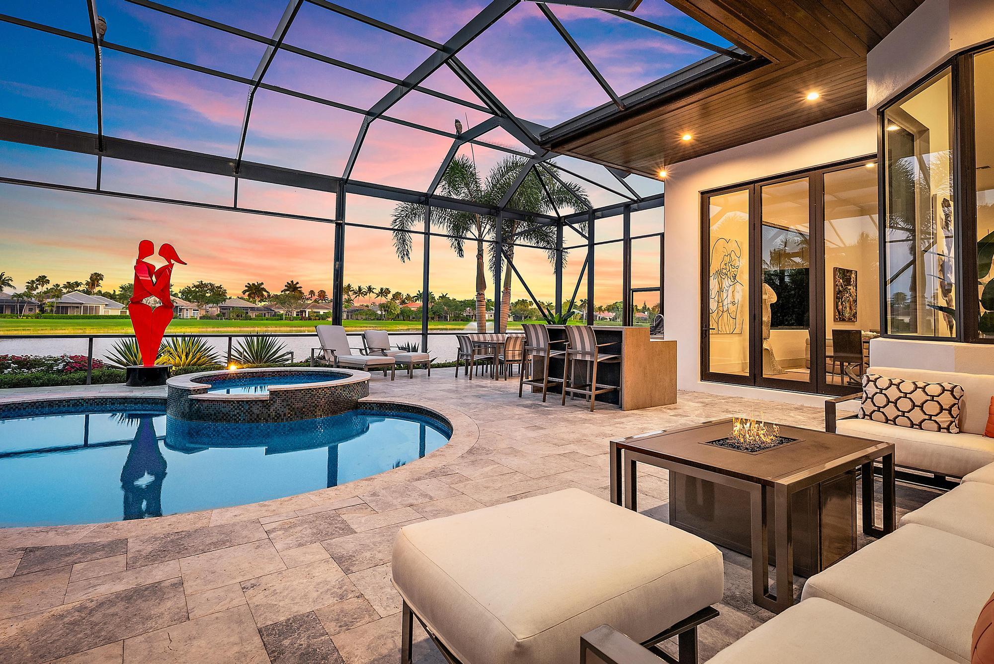 IBIS GOLF AND COUNTRY CLUB - Hawk's Landing - Residential