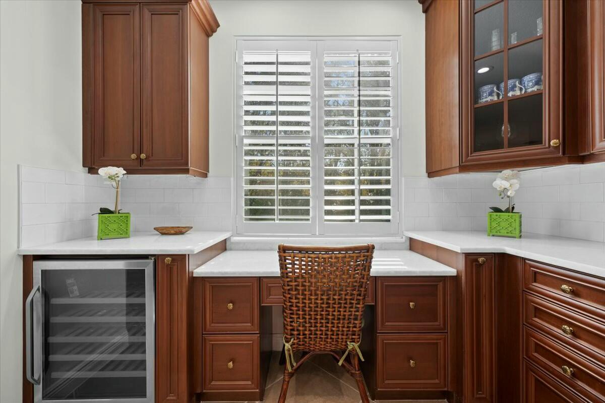 JUPITER COUNTRY CLUB COND - Residential