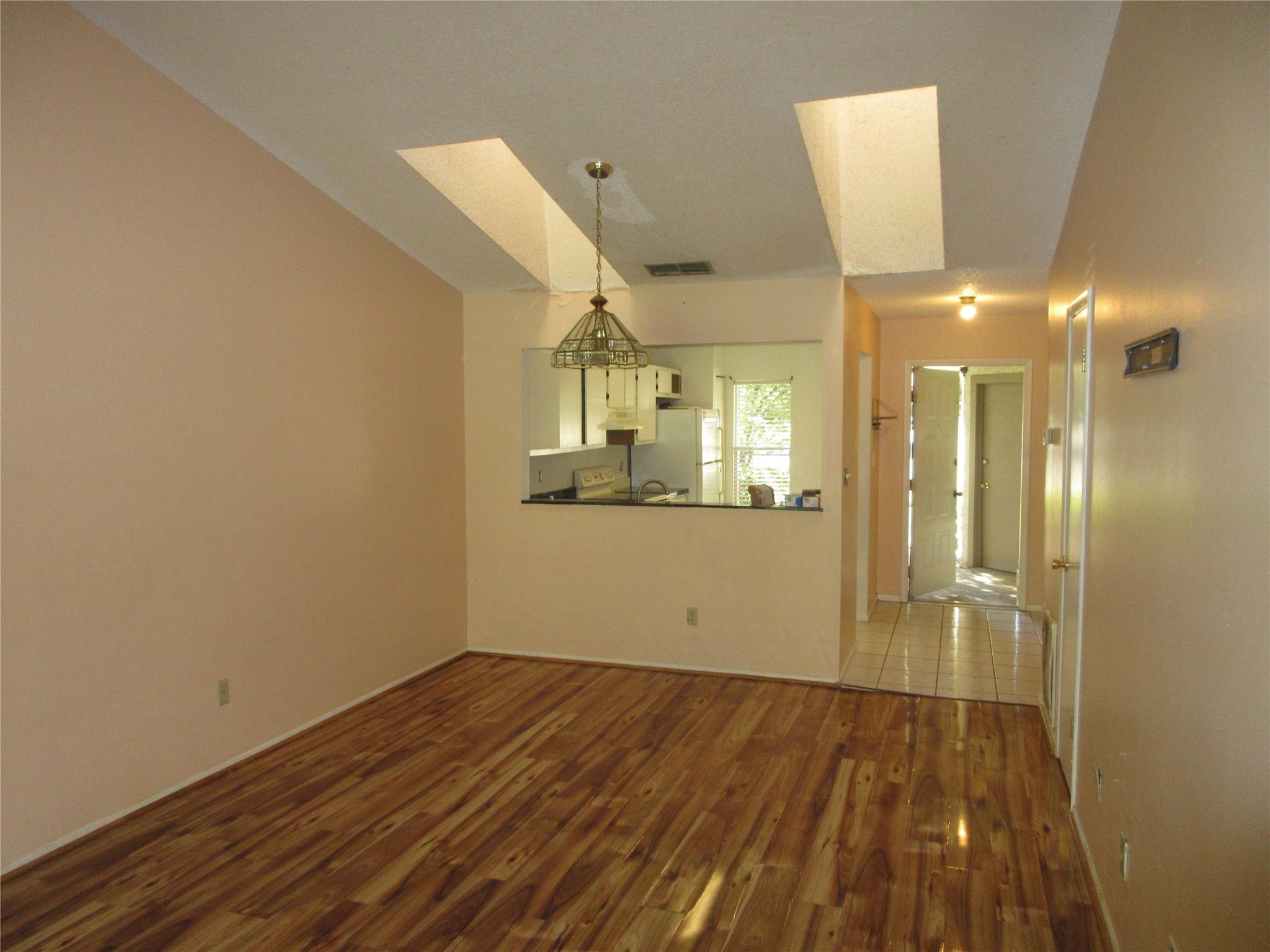 SOUTHPORT - Residential